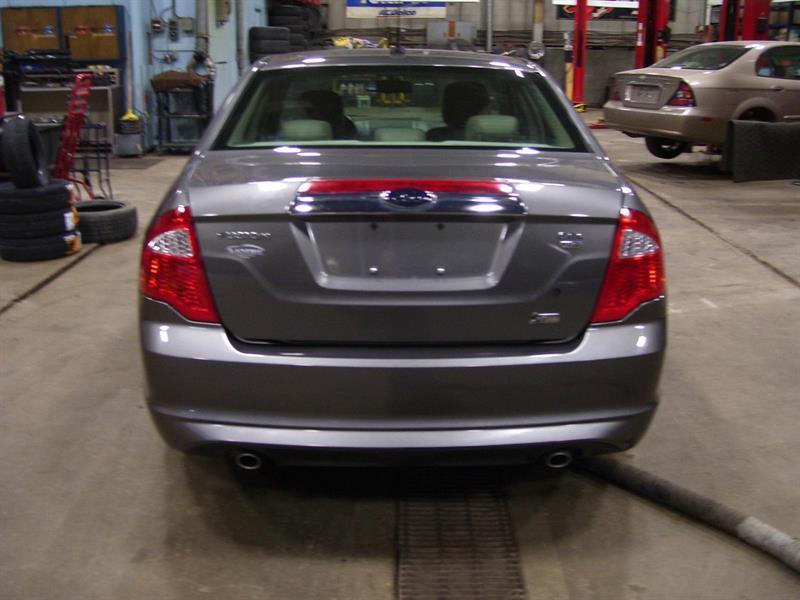 2010
Ford
Fusion