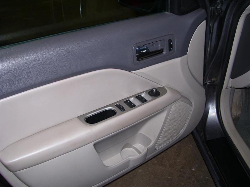 2010
Ford
Fusion